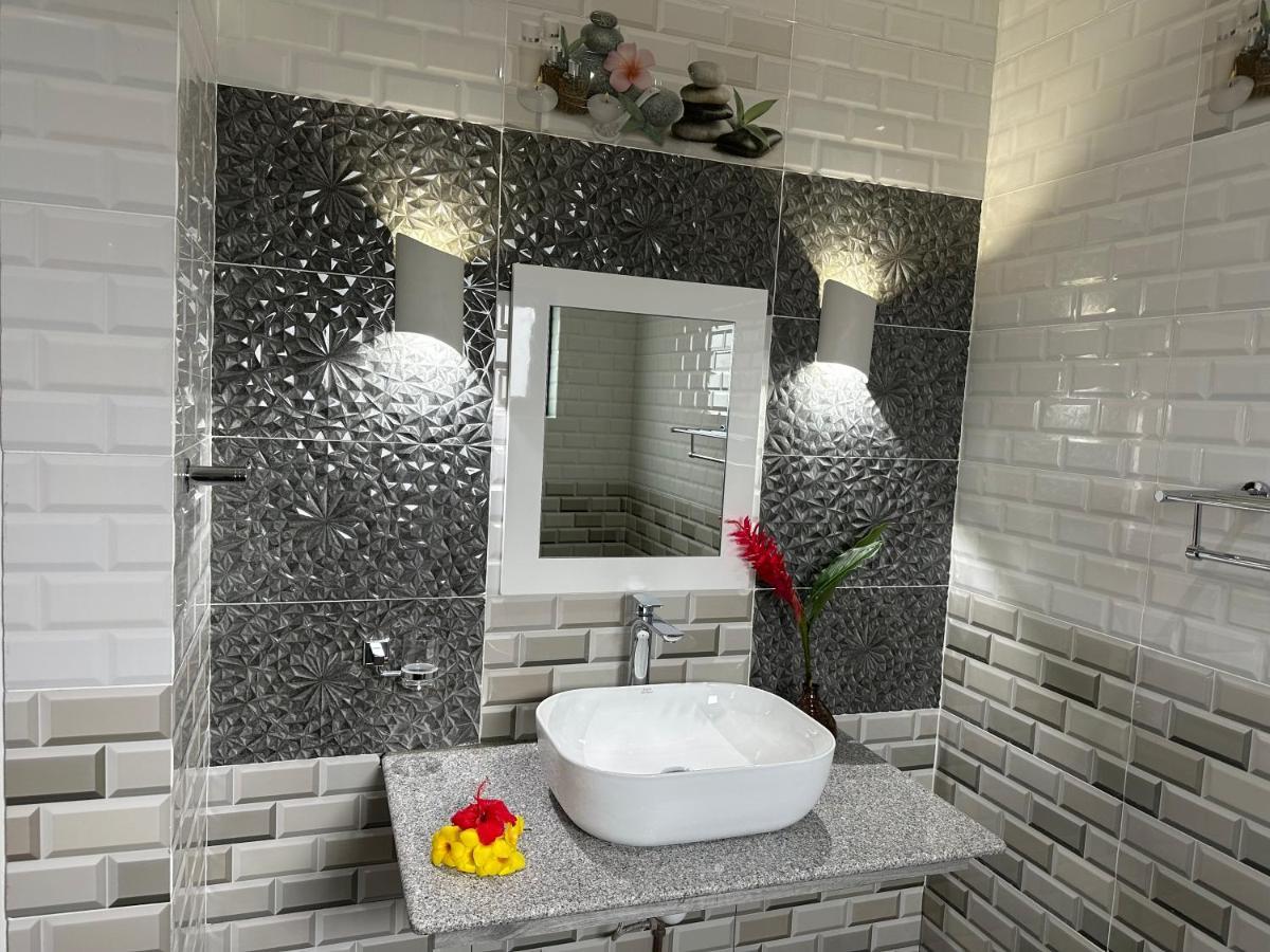 Jasmine Stay Self-Catering Apartments Victoria Esterno foto